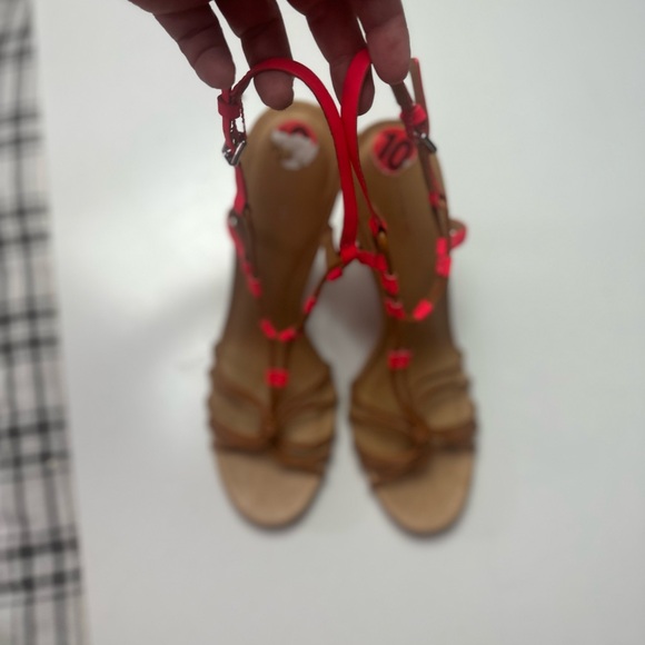 ‼️CLEARANCE!!! Couch Tan Strappy Neon Orange Strap Lana Leather Skinny Heel 10‼️ - Picture 10 of 16